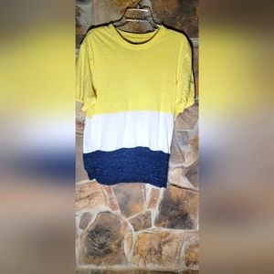 Rebel star yellow,white, blue top